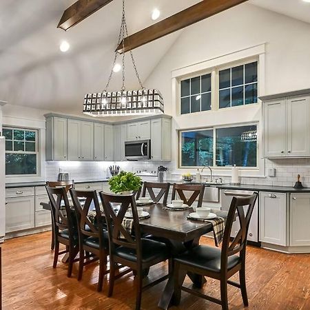 The Cove Retreat- Hot Tub/Screened Porch/Game Room Lake Lure Bagian luar foto