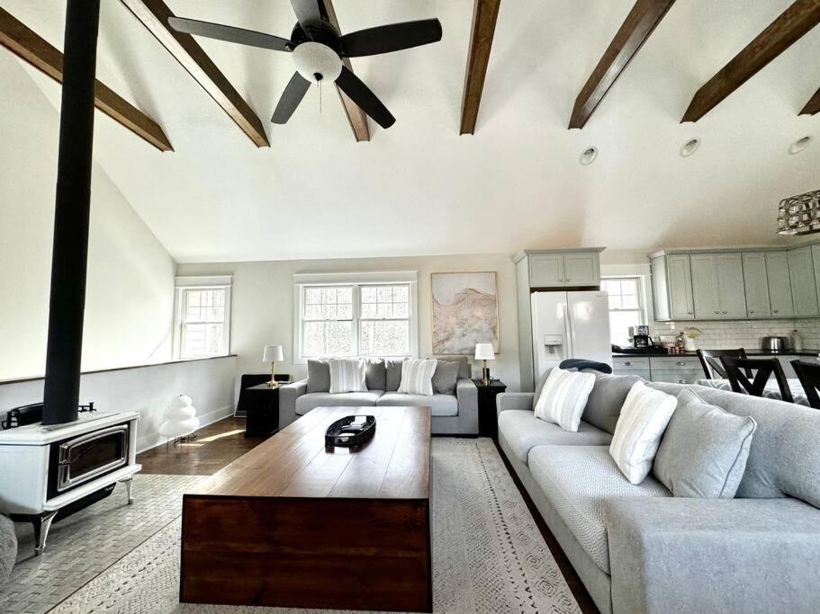The Cove Retreat- Hot Tub/Screened Porch/Game Room Lake Lure Bagian luar foto