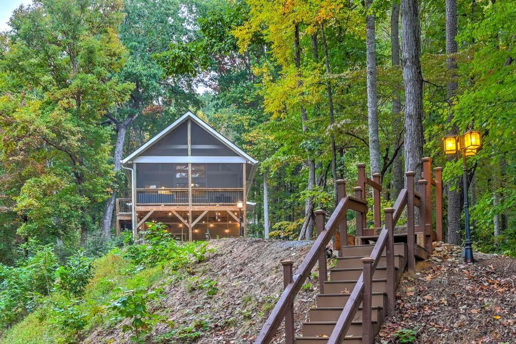 The Cove Retreat- Hot Tub/Screened Porch/Game Room Lake Lure Bagian luar foto